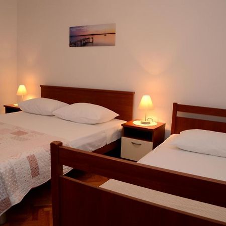 Dvosoban Apartman U Centru Grada Biograd Na Moru Dış mekan fotoğraf