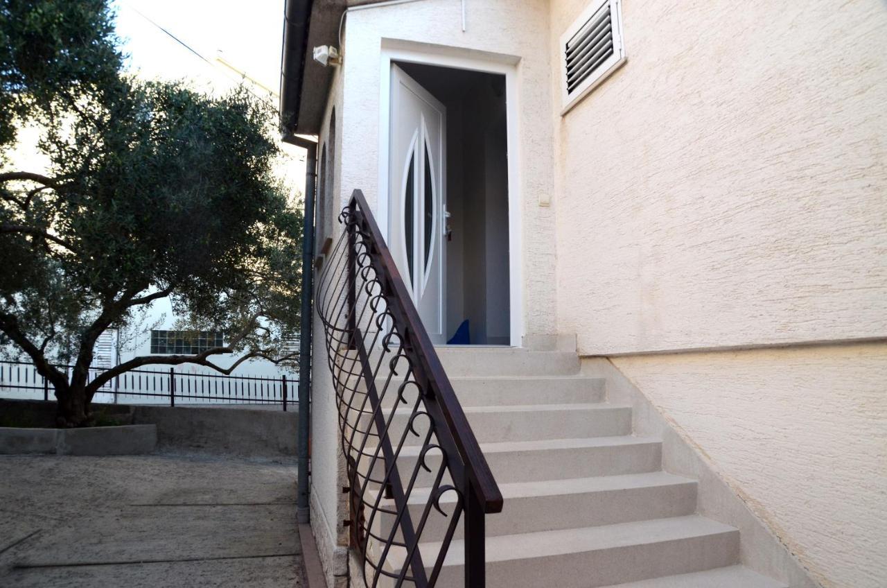 Dvosoban Apartman U Centru Grada Biograd Na Moru Dış mekan fotoğraf