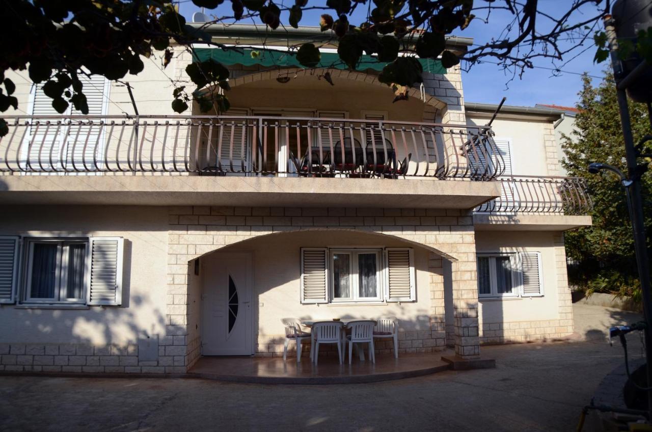 Dvosoban Apartman U Centru Grada Biograd Na Moru Dış mekan fotoğraf