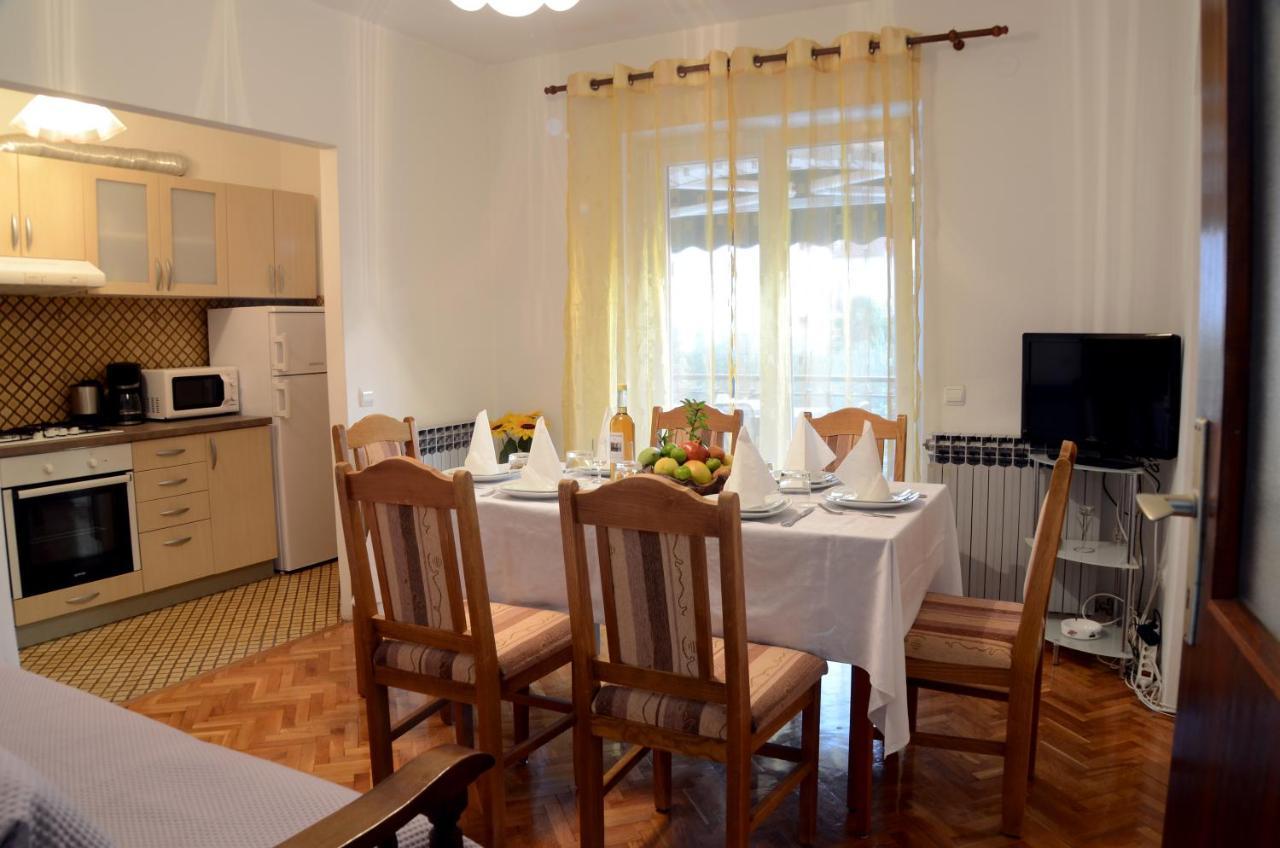 Dvosoban Apartman U Centru Grada Biograd Na Moru Dış mekan fotoğraf